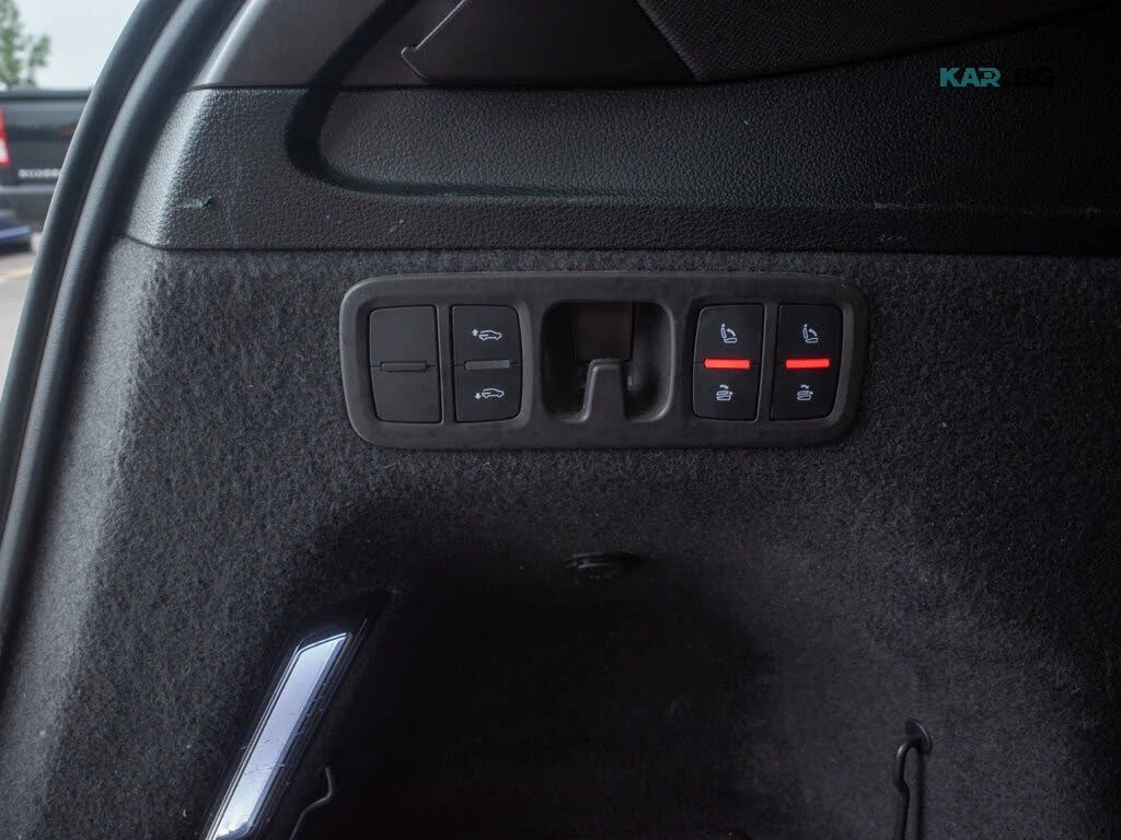 Audi SQ7 Laser * 360 * ACC * АвтоКредит * (ЦЕНА ДО БГ), снимка 9 - Автомобили и джипове - 56070280