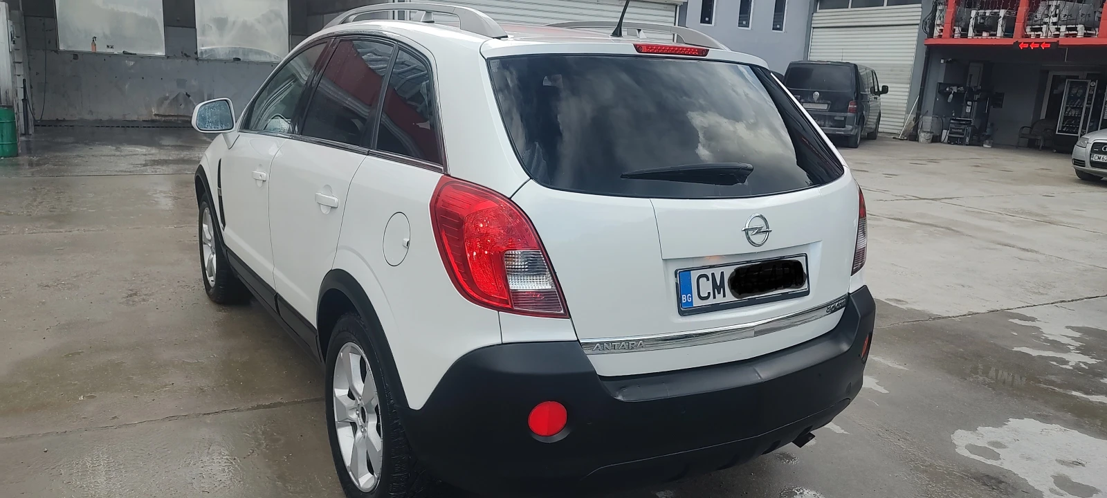 Opel Antara, снимка 11 - Автомобили и джипове - 56265556