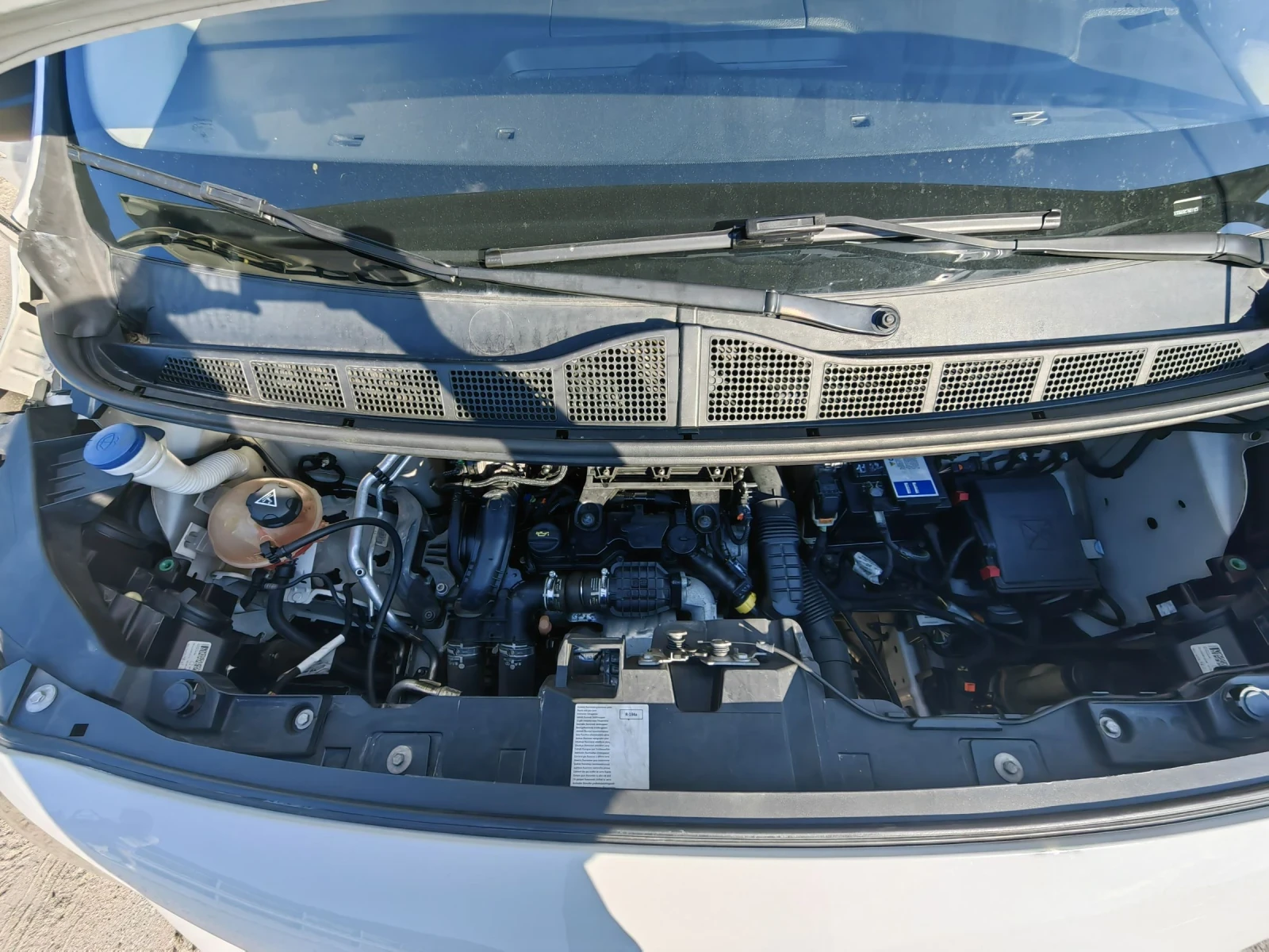 Toyota Proace 1.6 HDI, снимка 11 - Бусове и автобуси - 55244857