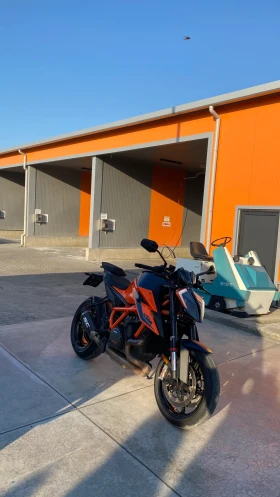 Обява за продажба на Ktm Super Duke 1290 перфектен !!! ~19 600 лв. - изображение 8