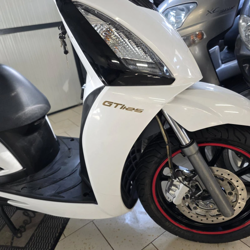 Kymco People GTI 125, снимка 3 - Мотоциклети и мототехника - 53135857
