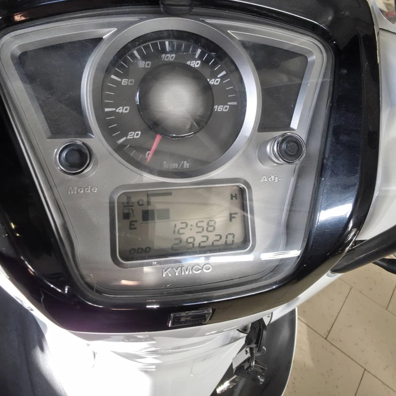 Kymco People GTI 125, снимка 5 - Мотоциклети и мототехника - 53135857