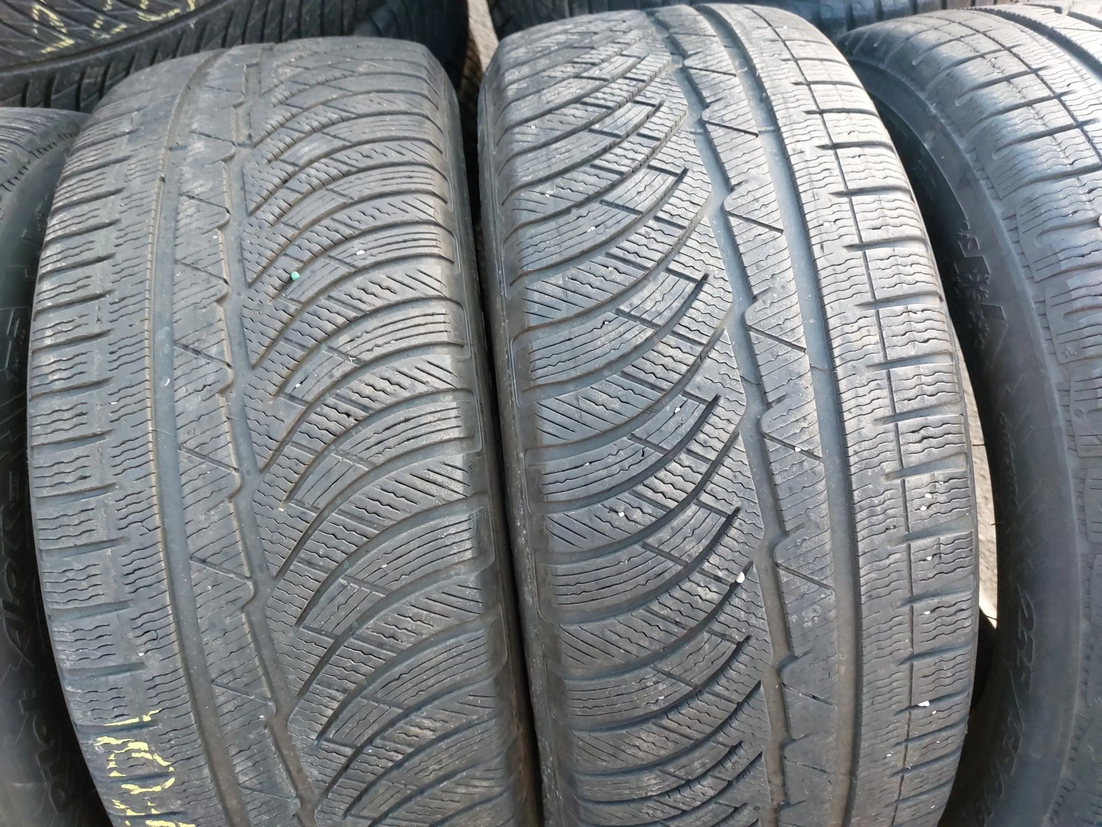 ���� 235/55R18 | Mobile.bg � ����������� 5