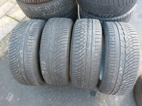 Гуми Зимни 235/55R18, снимка 1 - Гуми и джанти - 39391451