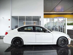 BMW 330 * xDrive Sedan M Sport Package * CARFAX * , снимка 4