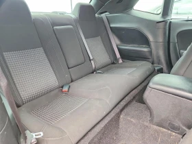 Dodge Challenger 3.6l Sxt, снимка 10