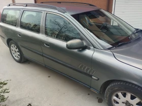 Volvo V70 - 2450 € / 4791.78 лв. - 36452597 5