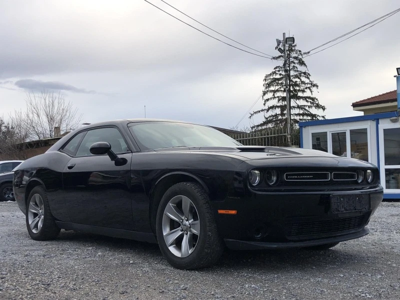 Dodge Challenger 3.6/SXT, снимка 3 - Автомобили и джипове - 45760129