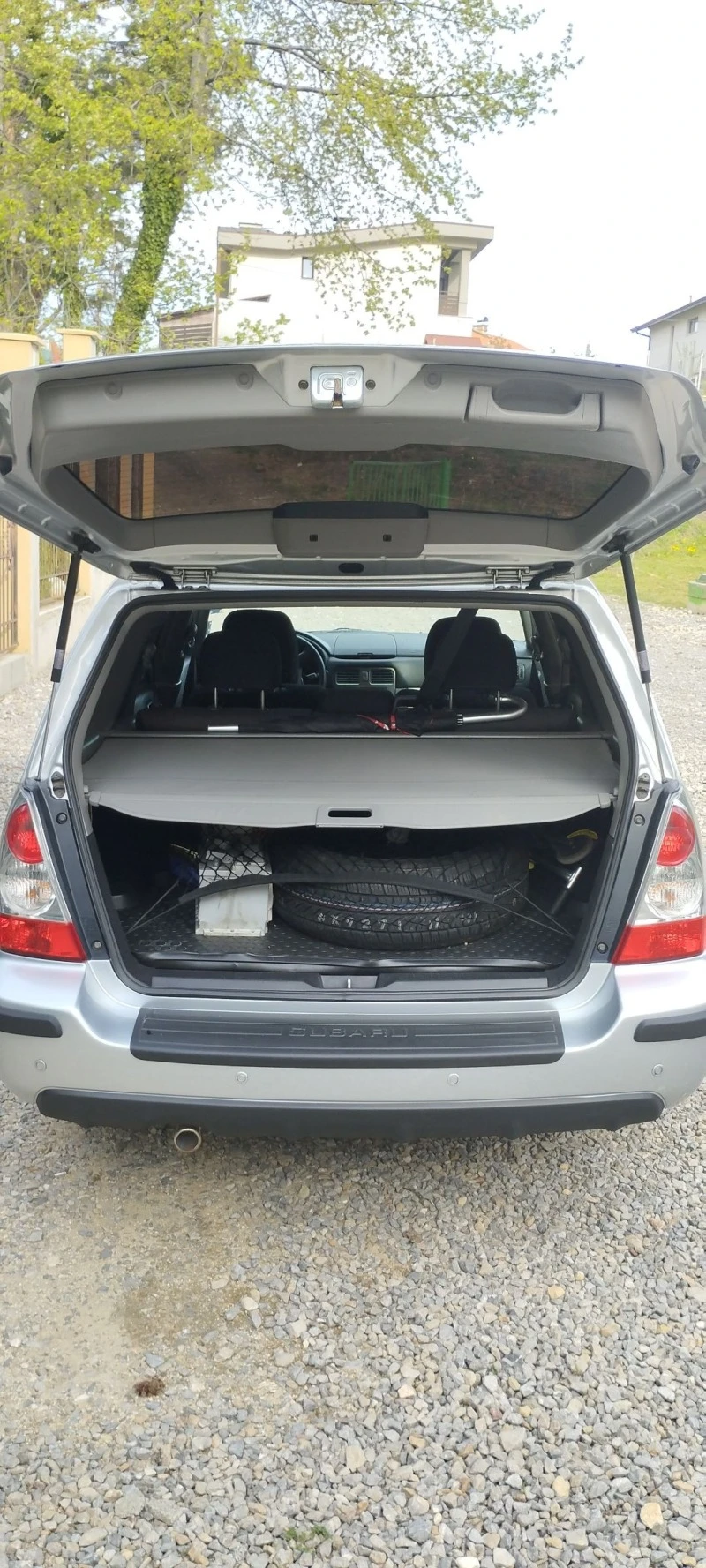 Subaru Forester 2.0 158, снимка 12 - Автомобили и джипове - 47456373