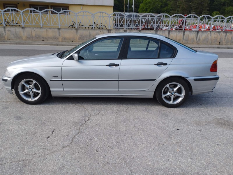 BMW 318 E46, снимка 4 - Автомобили и джипове - 46450462
