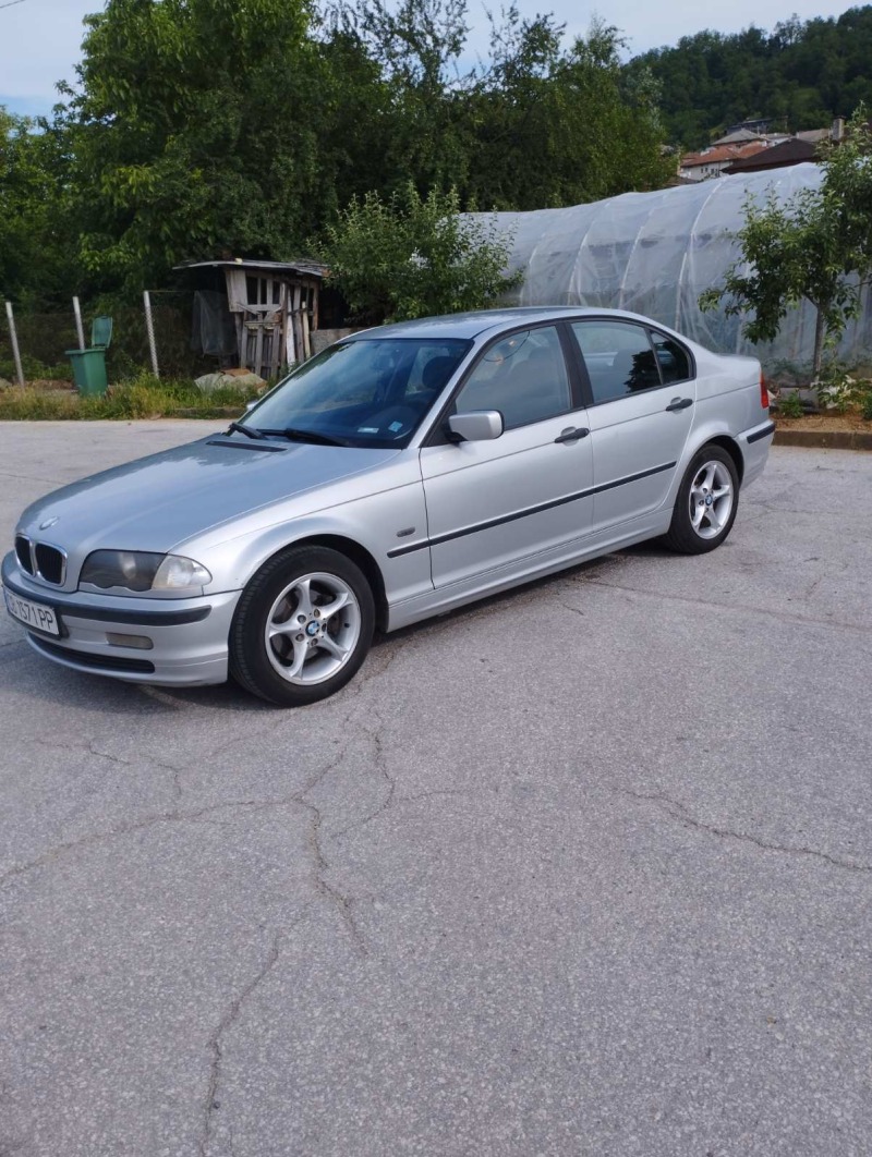 BMW 318 E46, снимка 3 - Автомобили и джипове - 46450462