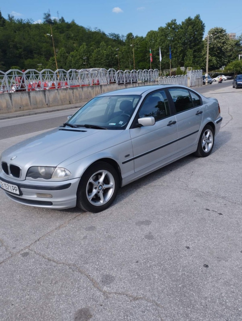 BMW 318 E46, снимка 8 - Автомобили и джипове - 46450462