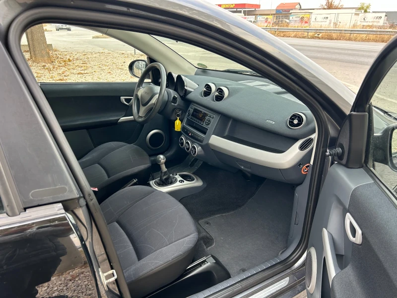 Smart Forfour 1.3 i, снимка 8 - Автомобили и джипове - 47777762