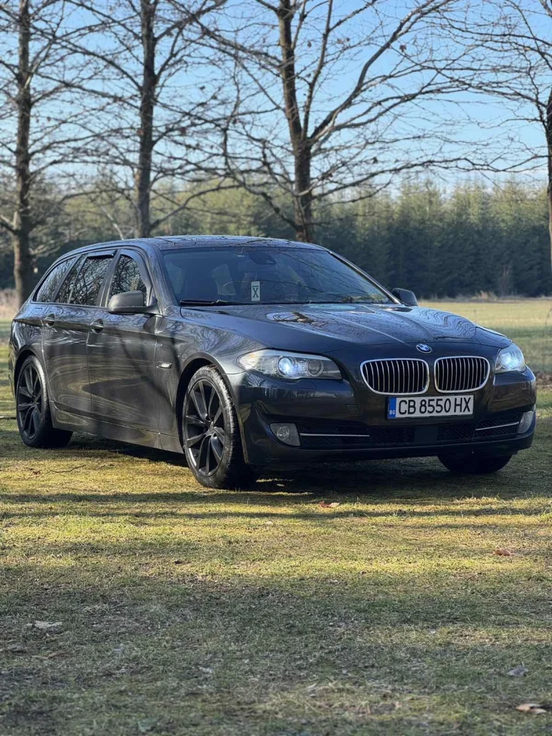 BMW 530 Distronic Panorama Android, снимка 1 - Автомобили и джипове - 48628655