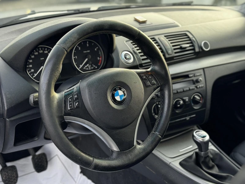 BMW 120 D, снимка 11 - Автомобили и джипове - 49210192