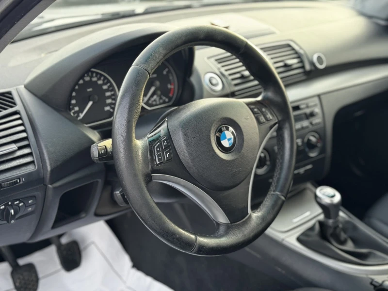 BMW 120 D, снимка 13 - Автомобили и джипове - 49210192