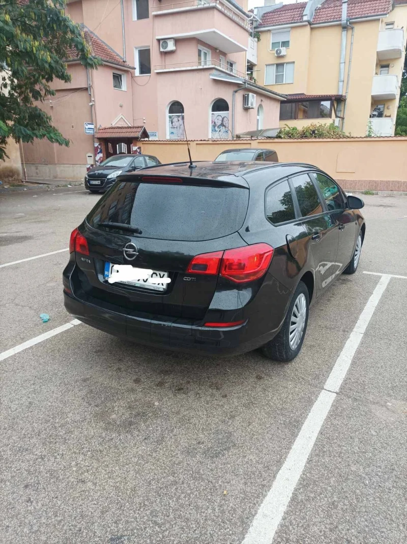 Opel Astra 1.7 CDTI, снимка 7 - Автомобили и джипове - 52642149