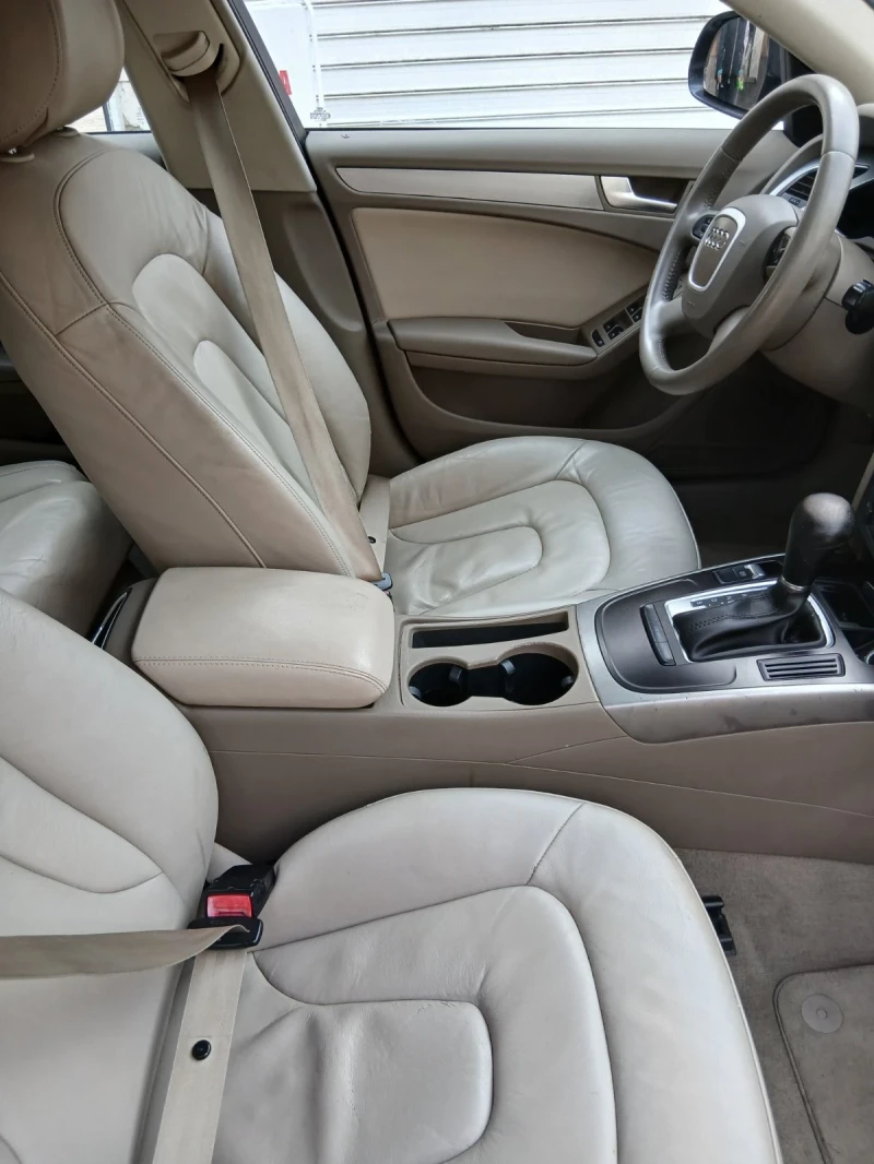Audi A4 2.0 TDI, снимка 4 - Автомобили и джипове - 52655853