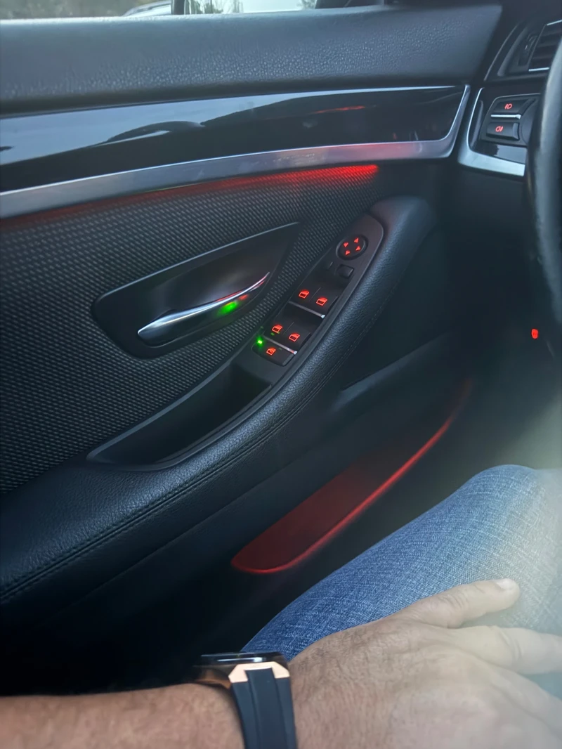 BMW 520, снимка 8 - Автомобили и джипове - 52829686