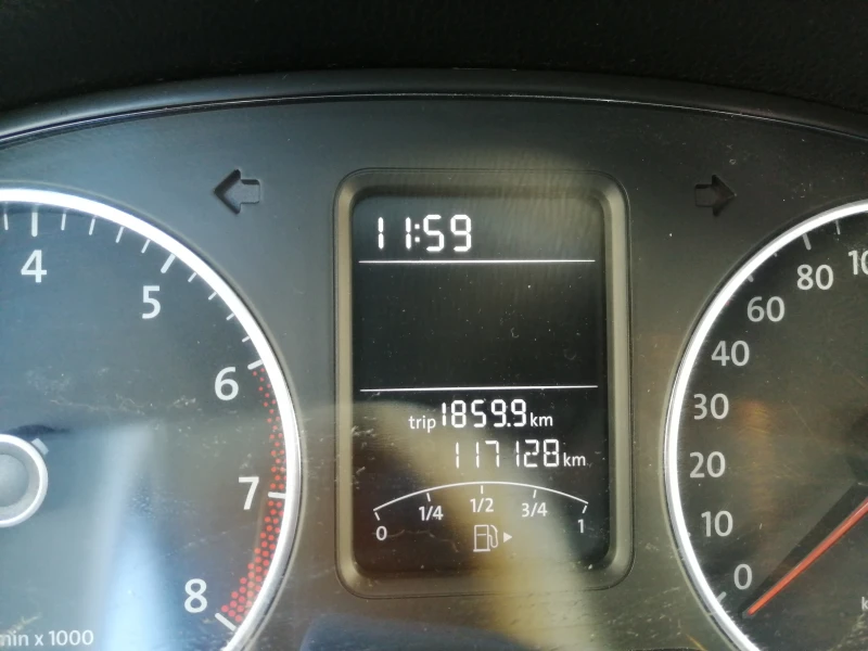 VW Polo, снимка 9 - Автомобили и джипове - 52904740