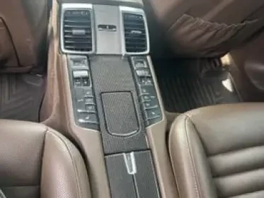 Porsche Panamera GTS CARFAX АВТО КРЕДИТ  | Mobile.bg — изображение 10