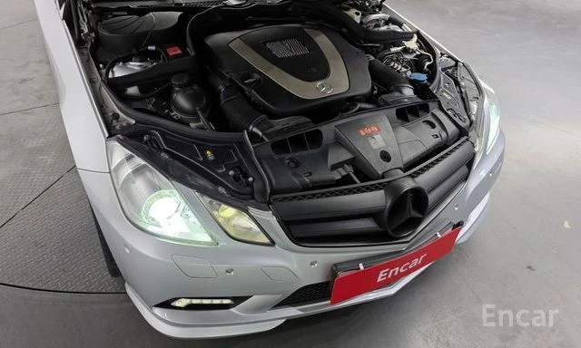 Mercedes-Benz E 350 E-Class E350 Coupe, снимка 4 - Автомобили и джипове - 54176461