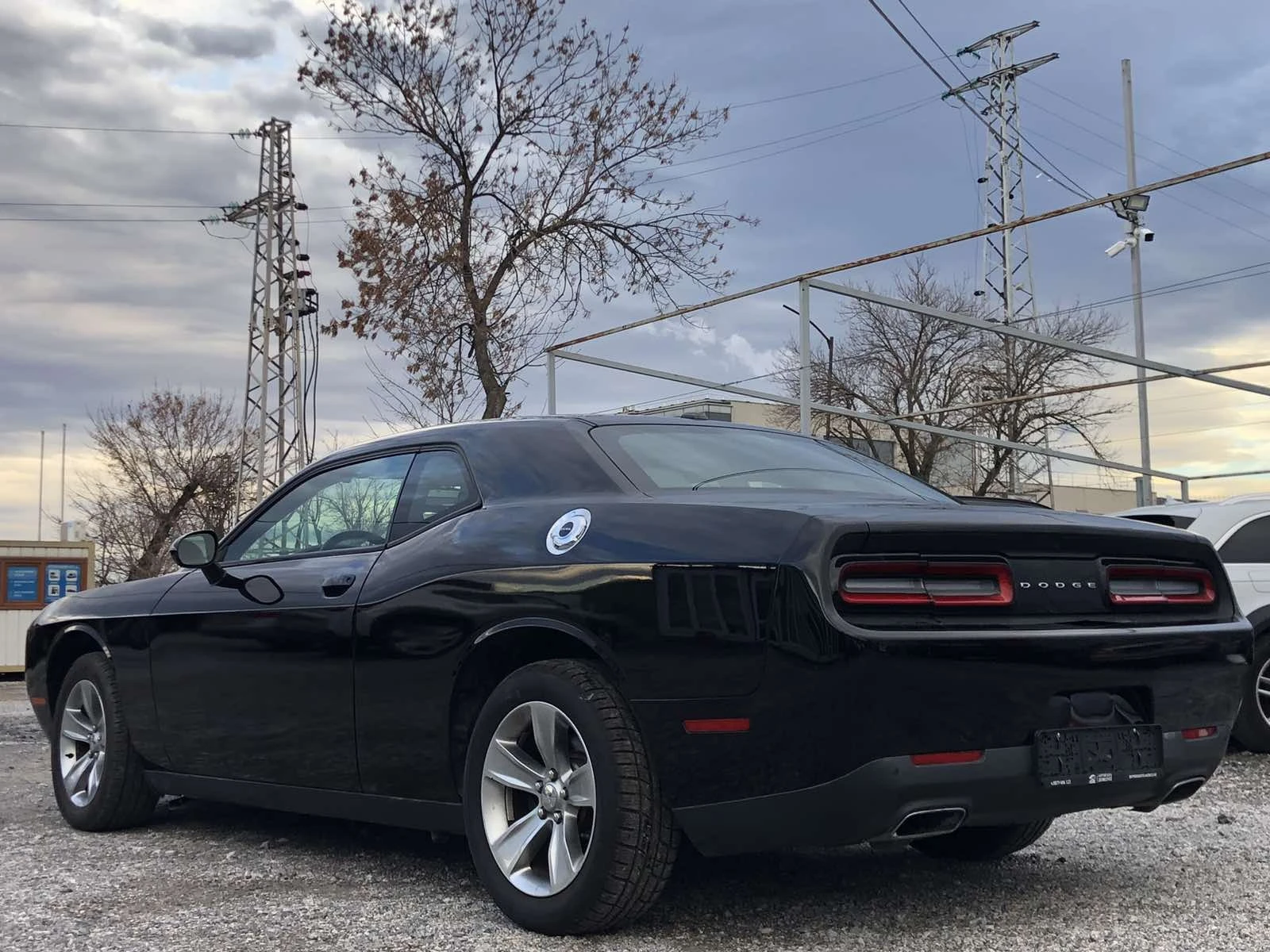 Dodge Challenger 3.6/SXT - изображение 7