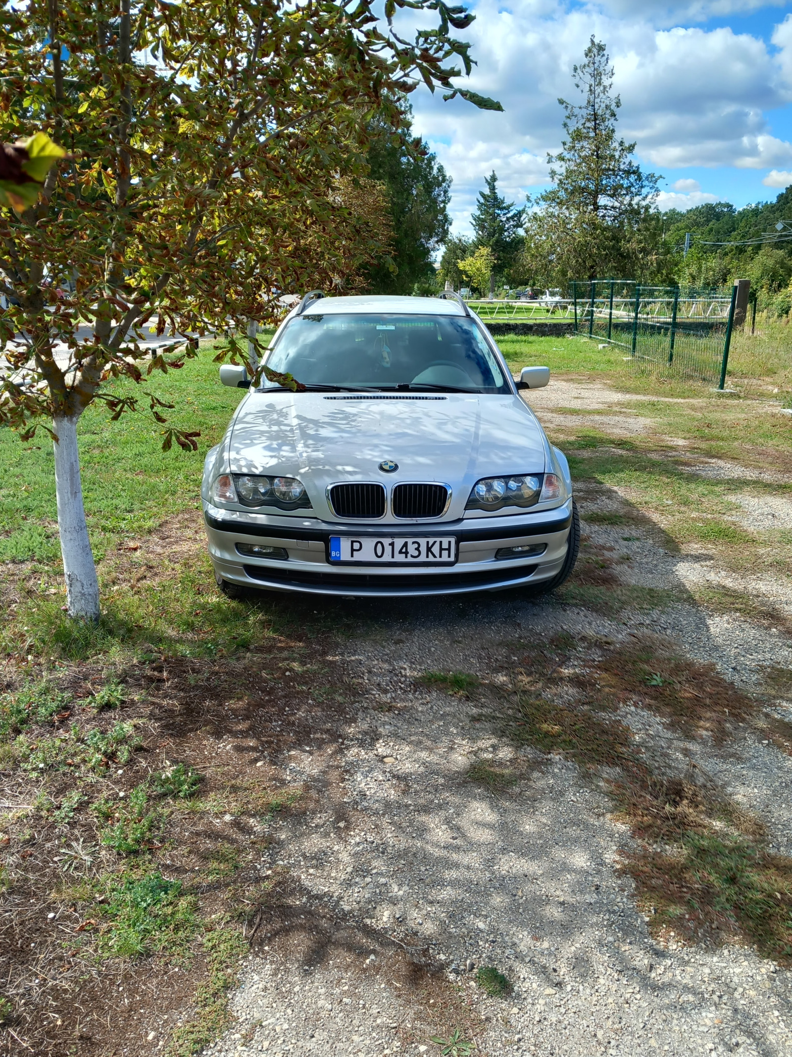 BMW 320 Дизел - изображение 1