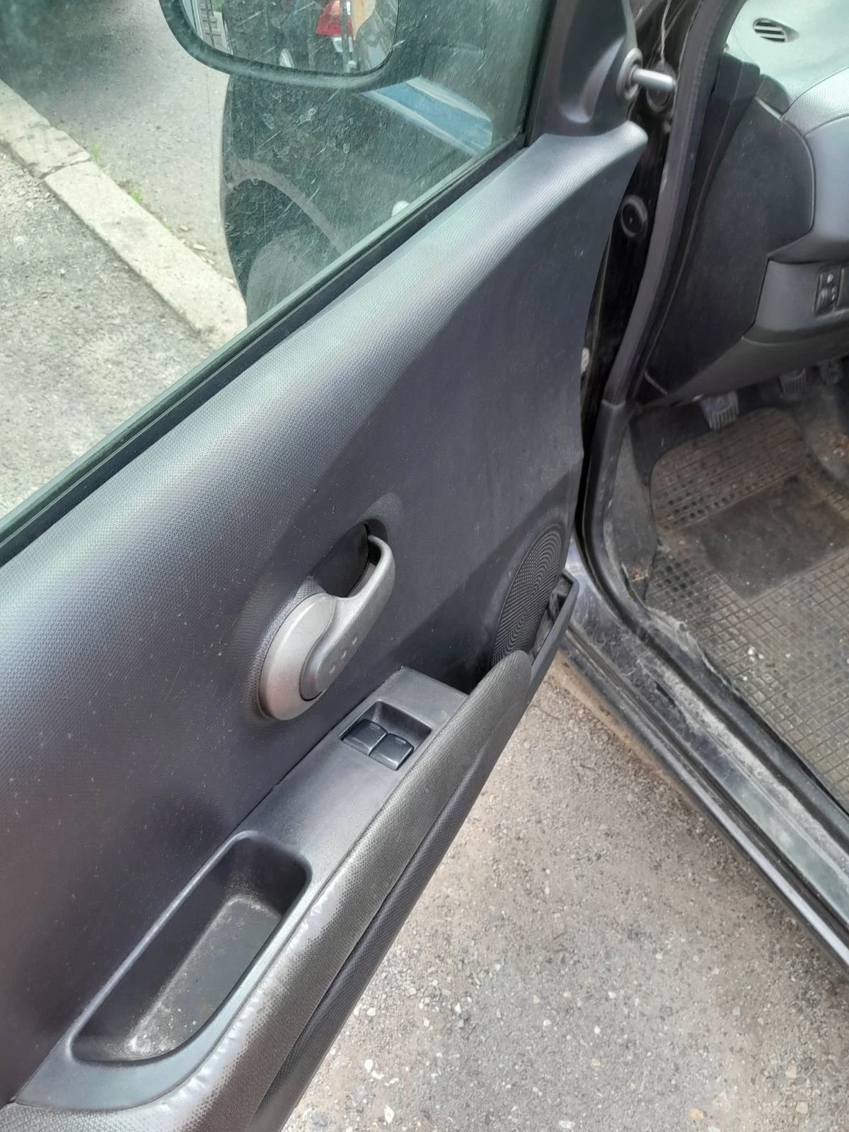 Nissan Micra 1.2 - изображение 10