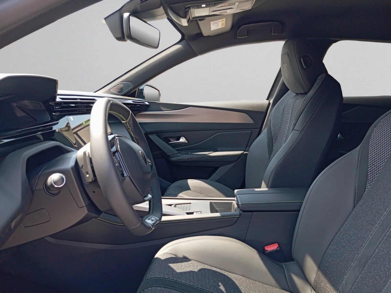 Peugeot 308  GT 1, 5 BlueHDi 130 EAT8 EURO 6.4 | Mobile.bg   11