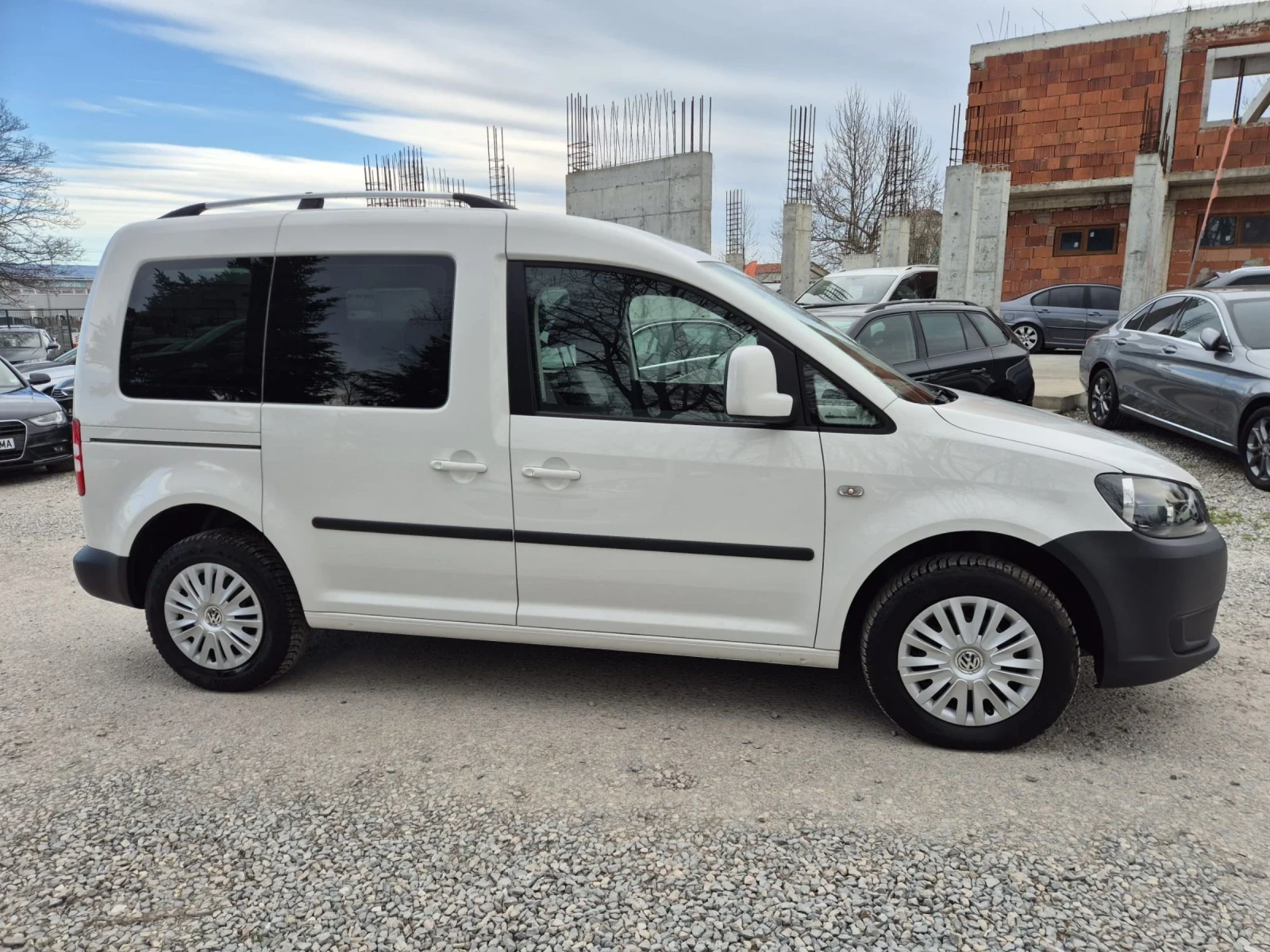 VW Caddy 1.6tdi+ live | Mobile.bg � ����������� 4