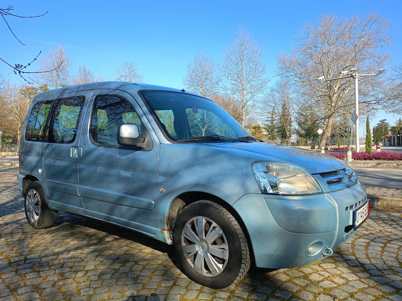 Citroen Berlingo, снимка 2 - Автомобили и джипове - 53749435