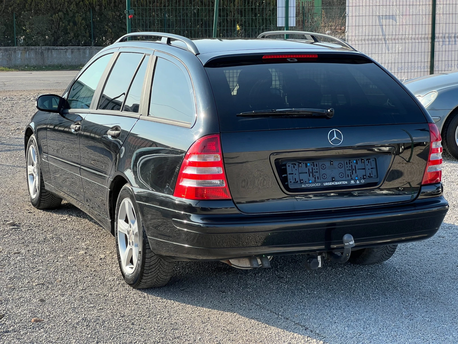 Mercedes-Benz C 180 Kompressor, снимка 6 - Автомобили и джипове - 53761909