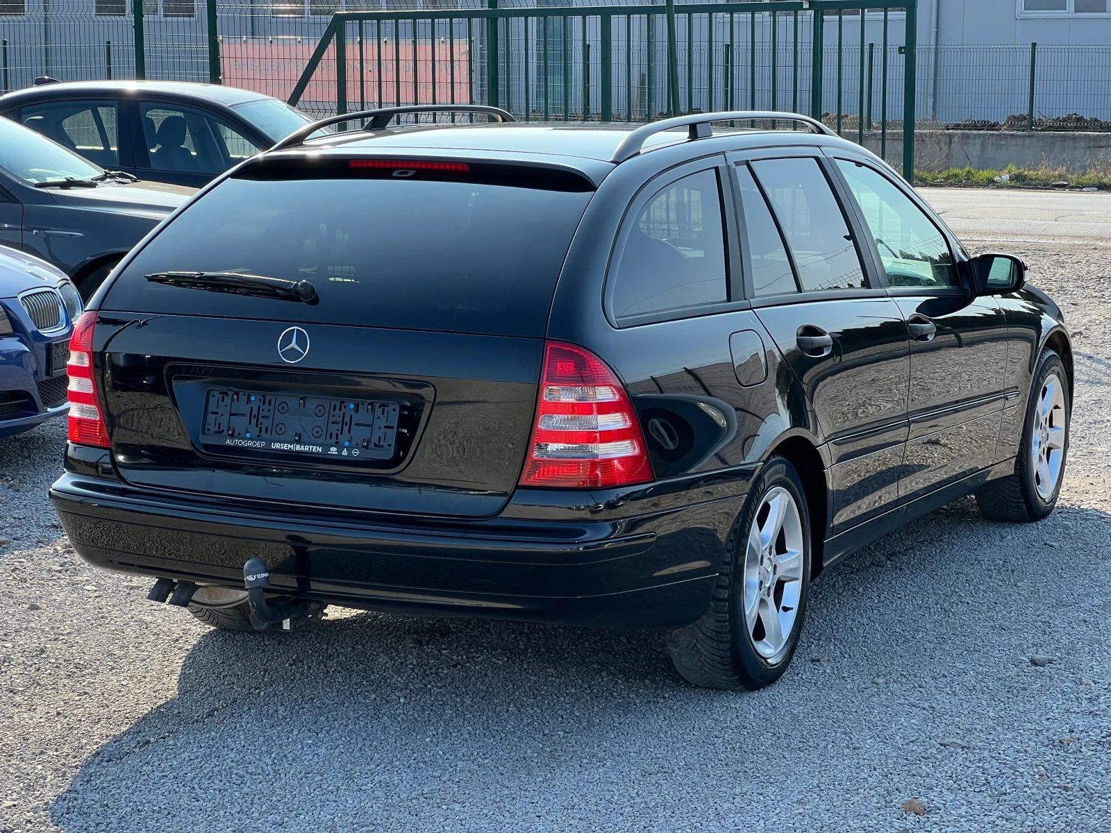 Mercedes-Benz C 180 Kompressor, снимка 4 - Автомобили и джипове - 53761909