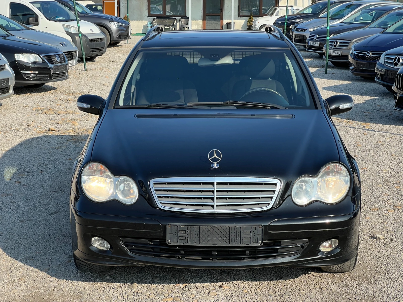 Mercedes-Benz C 180 Kompressor, снимка 2 - Автомобили и джипове - 53761909
