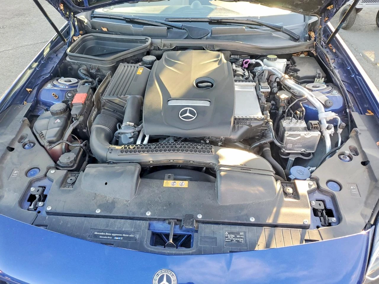 Mercedes-Benz SLC 2.0l 300, снимка 11 - Автомобили и джипове - 53939764