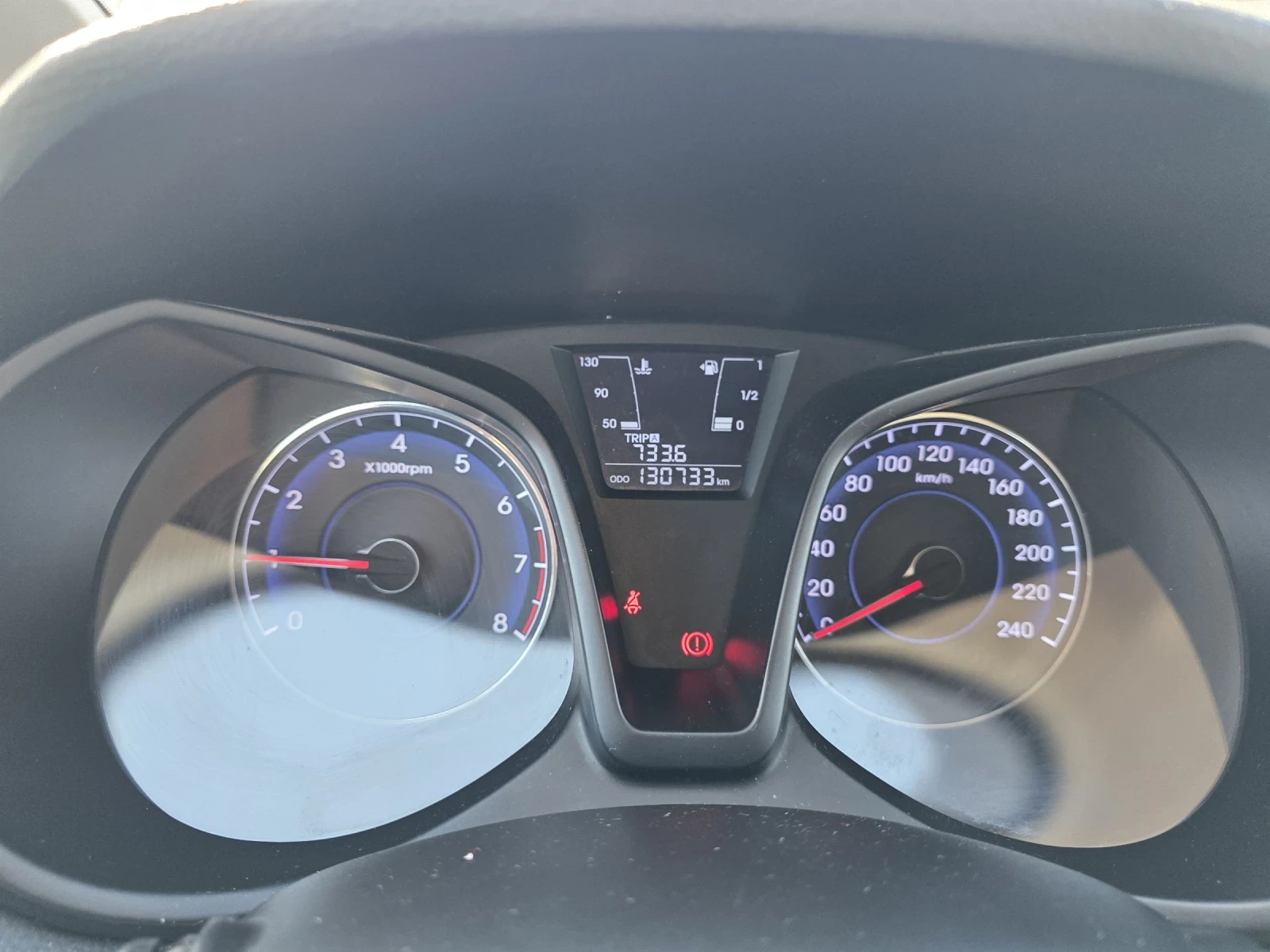 Hyundai Ix20 1.4i EURO 6B Лизинг, снимка 13 - Автомобили и джипове - 54109993