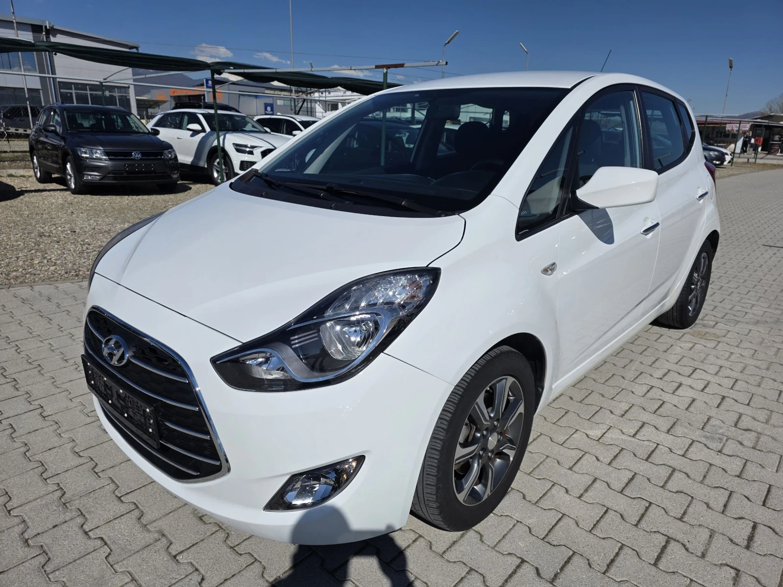 Hyundai Ix20 1.4i EURO 6B Лизинг, снимка 3 - Автомобили и джипове - 54109993