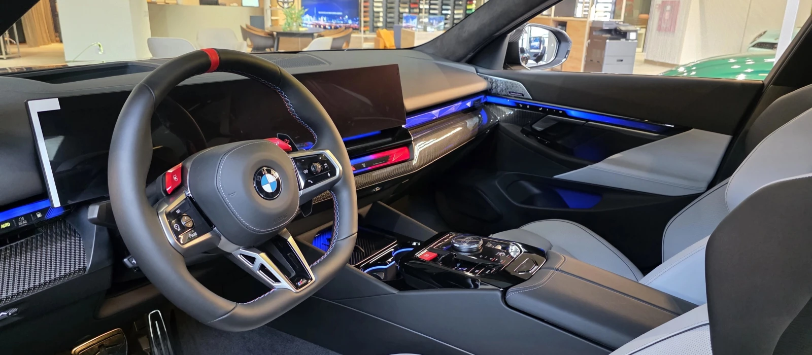 BMW M5 xDrive Hybrid 4.4 �win Turbo | Mobile.bg � ����������� 4