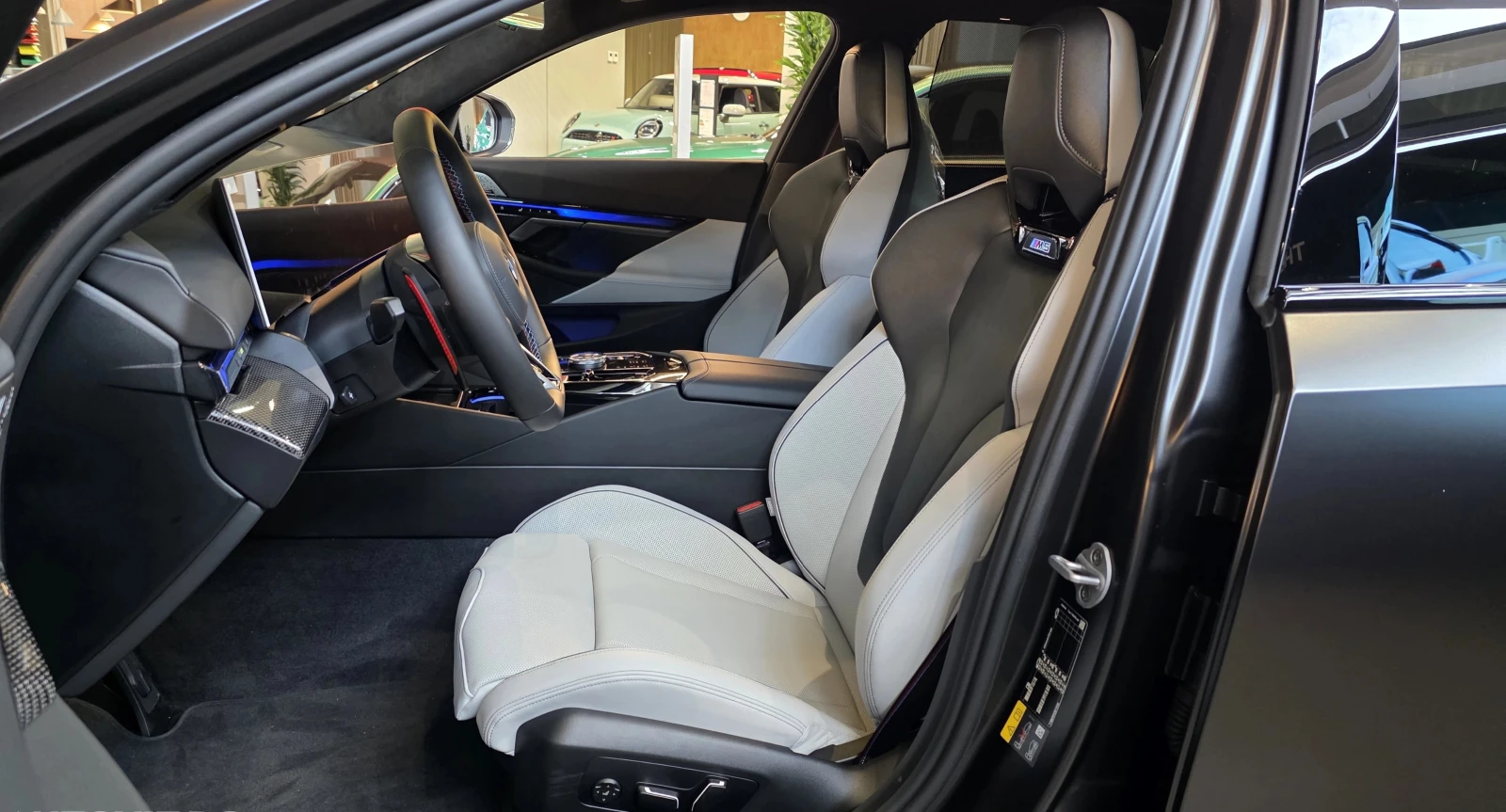 BMW M5 xDrive Hybrid 4.4 �win Turbo | Mobile.bg � ����������� 5