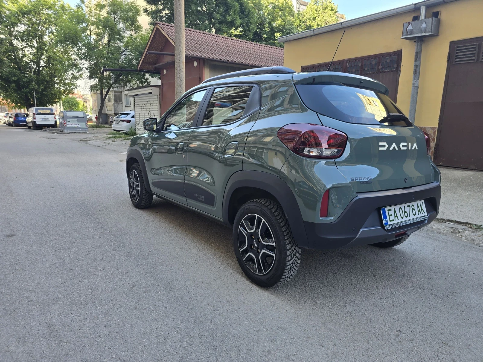 Dacia Spring Expression  до юни 2028 гаранционен , снимка 4 - Автомобили и джипове - 54443897