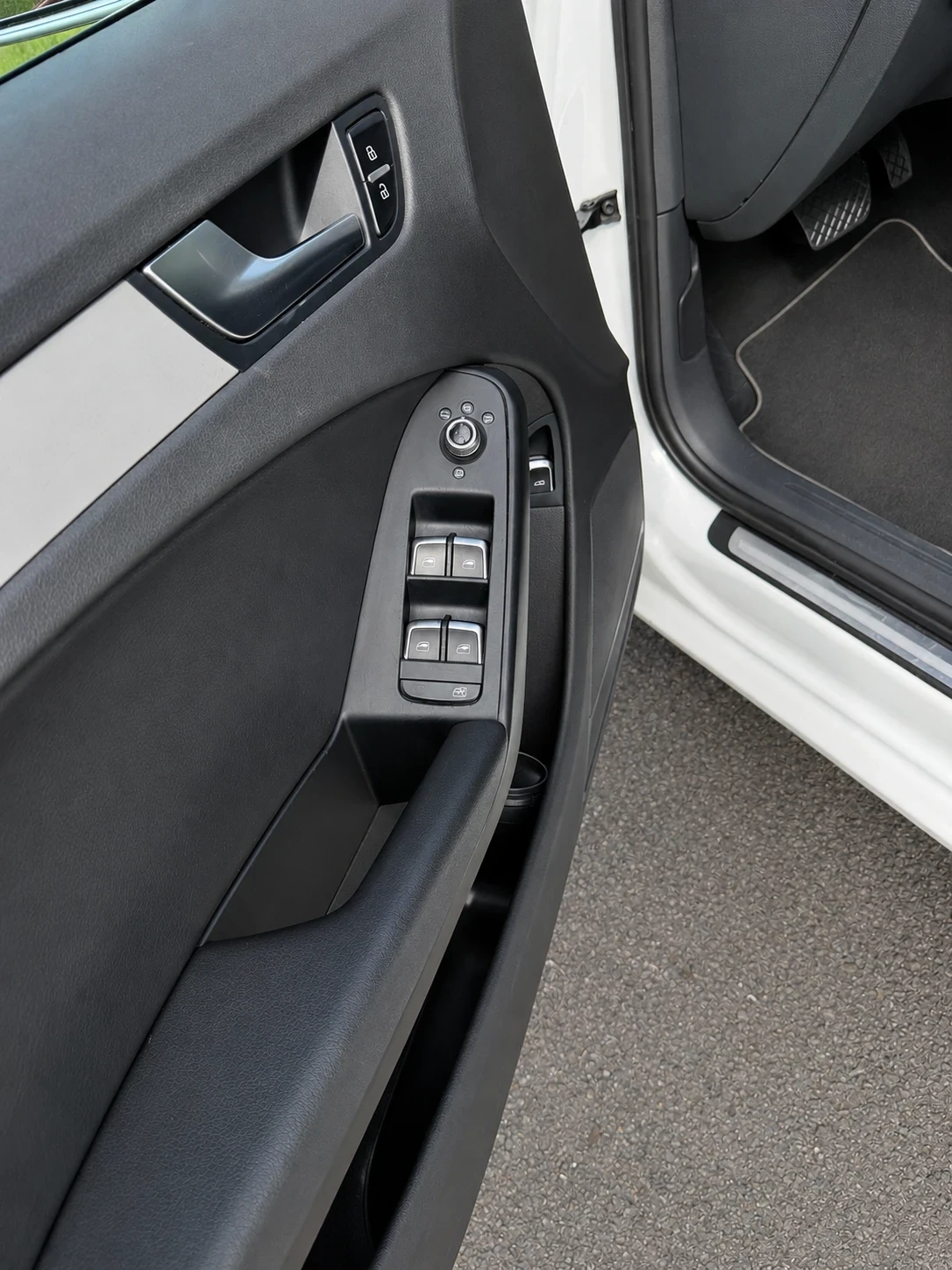 Audi A4, снимка 10 - Автомобили и джипове - 54700975