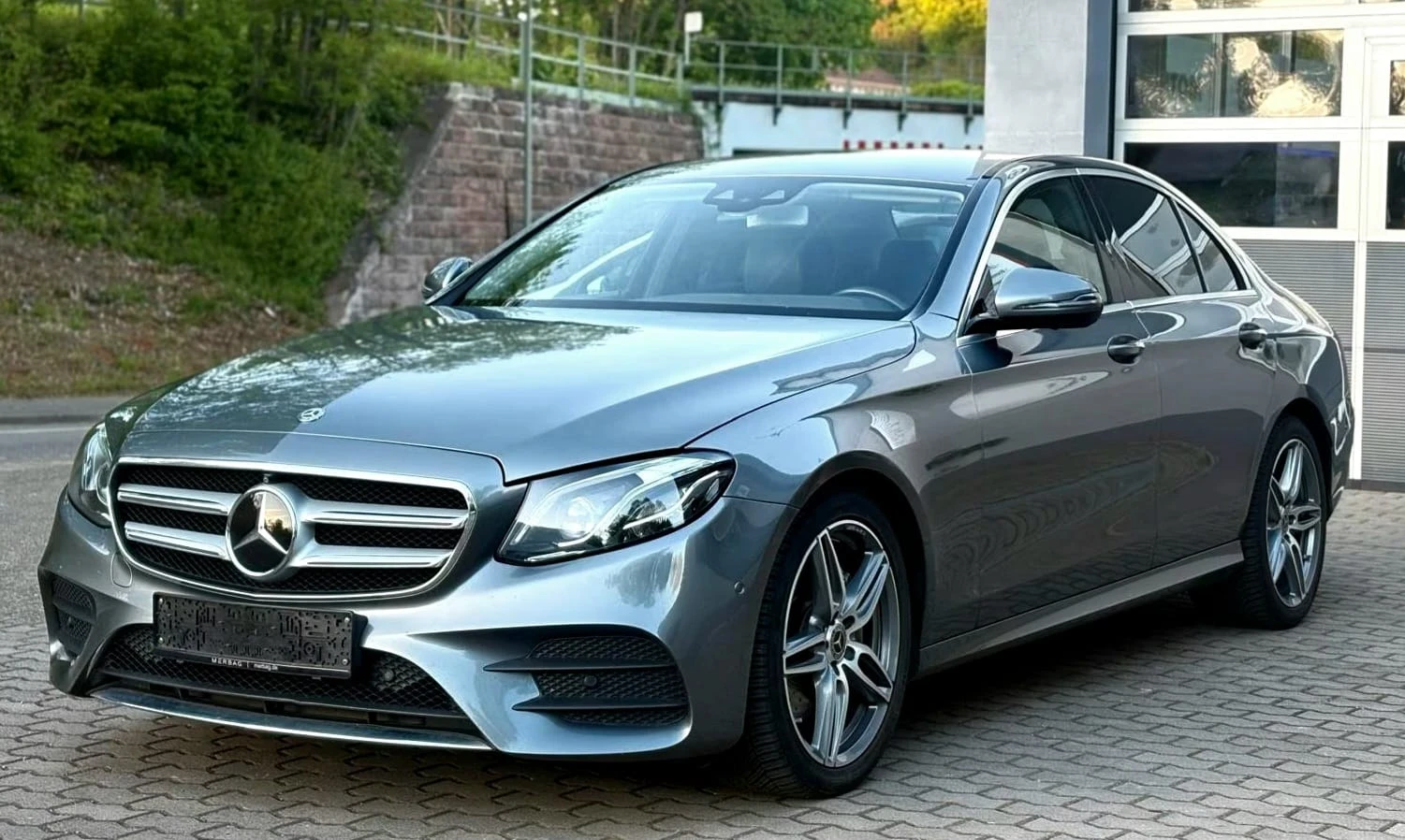 Mercedes-Benz E 350 AMG/360 / РЕАЛНИ КИОМЕТРИ!
