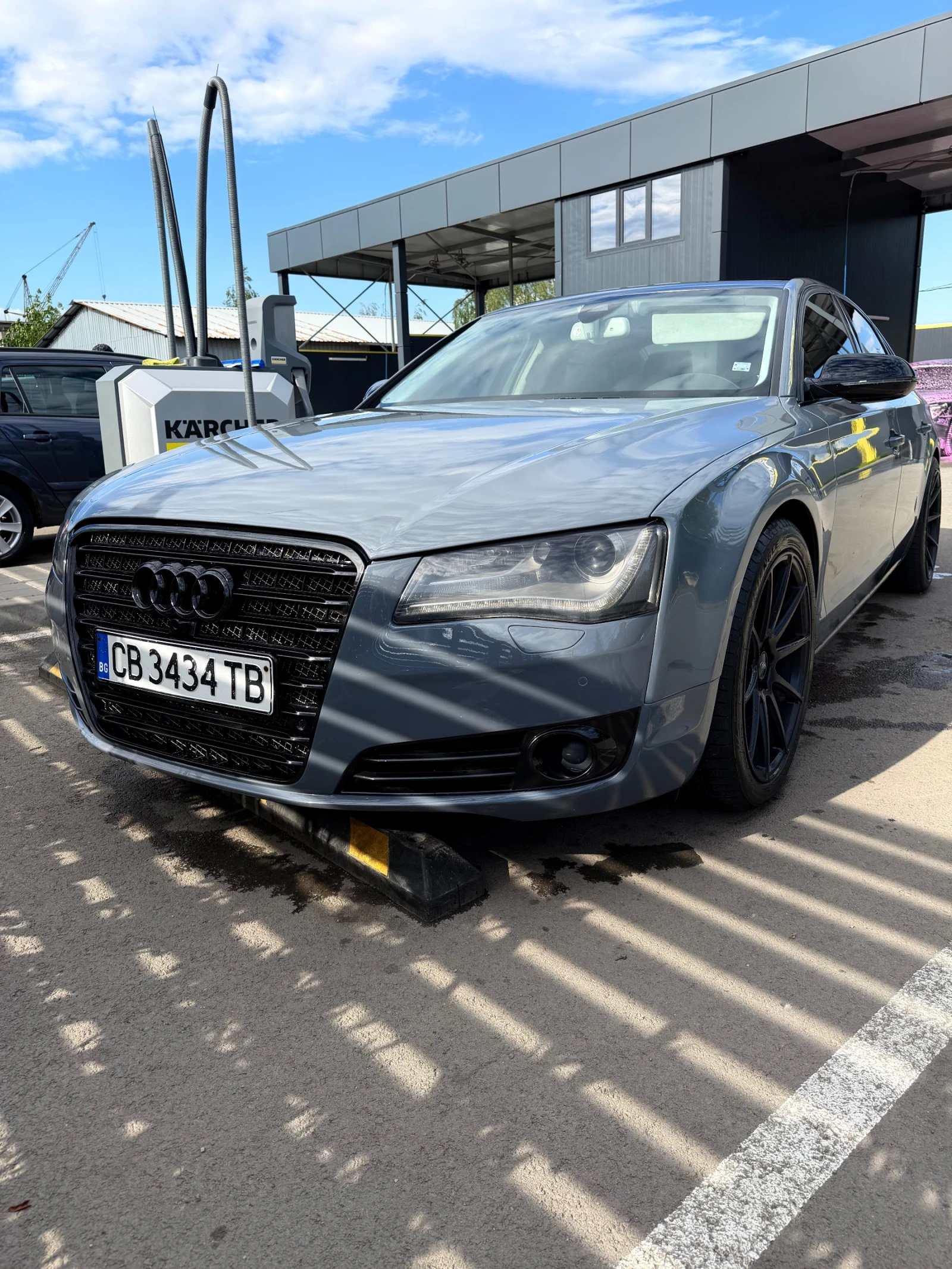 Audi A8