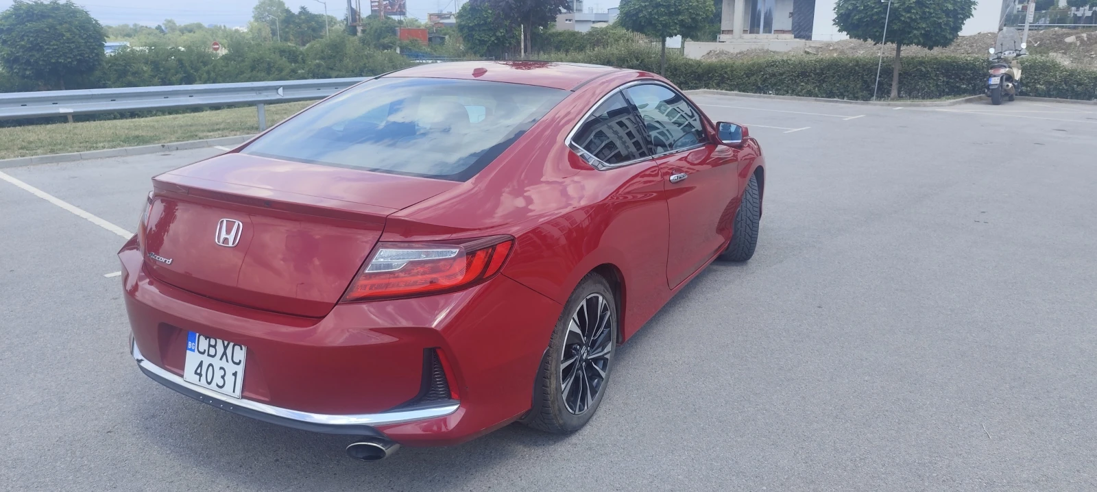 Honda Accord, снимка 2 - Автомобили и джипове - 55324663
