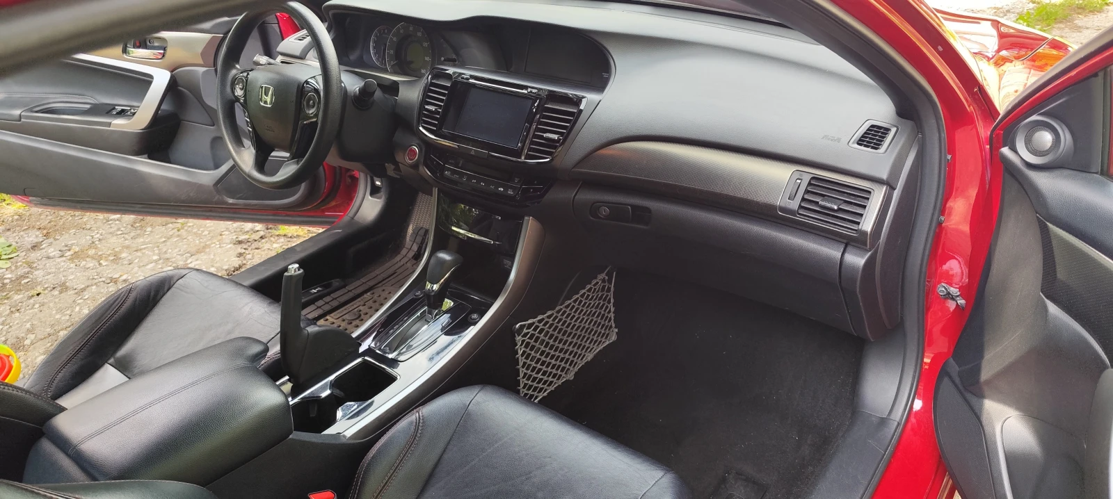 Honda Accord, снимка 14 - Автомобили и джипове - 55324663