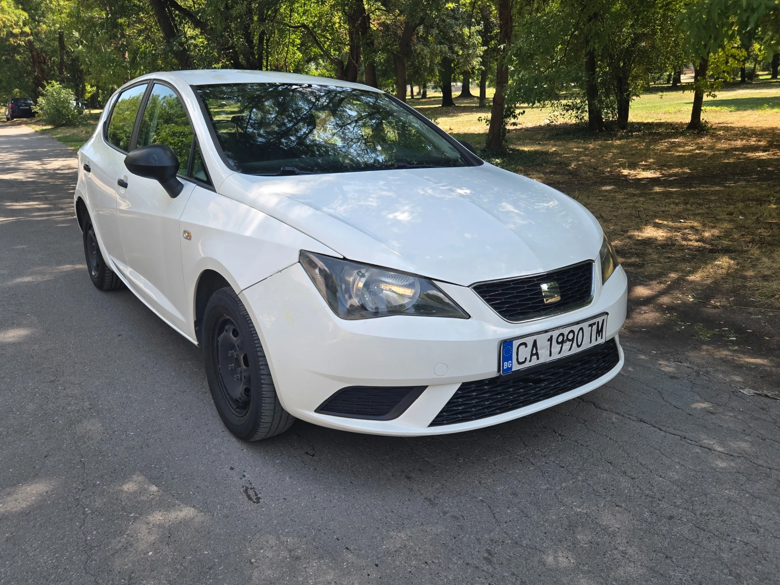 Seat Ibiza Фейслифт, снимка 2 - Автомобили и джипове - 55559086