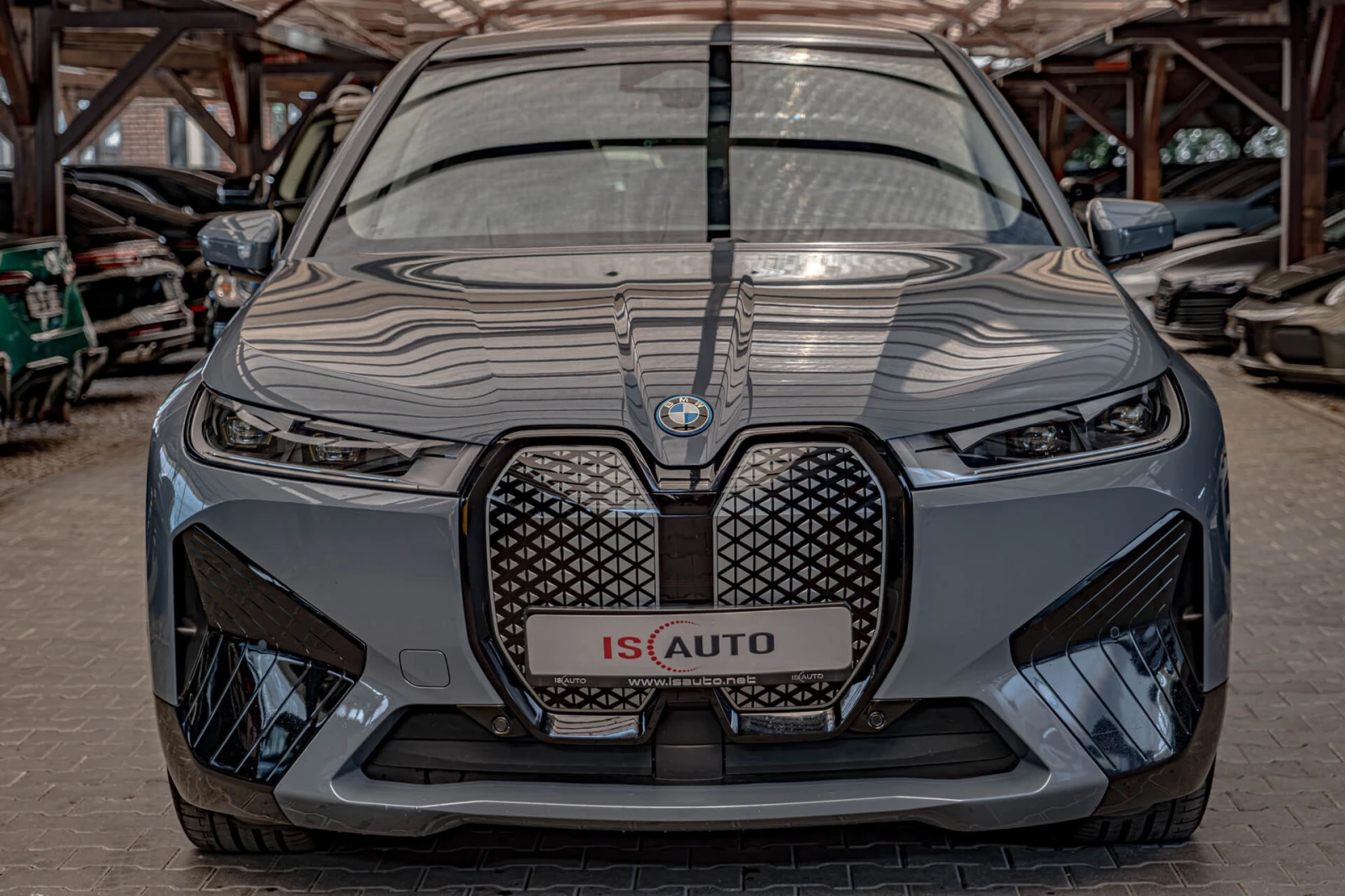 BMW iX xDrive 50/Камера/Ambient/Laser/Sport Package/
