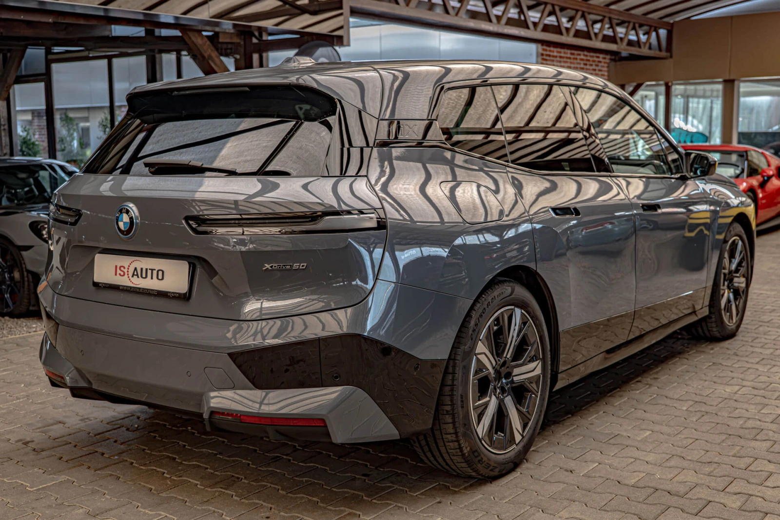 BMW iX xDrive 50/Камера/Ambient/Laser/Sport Package/, снимка 6 - Автомобили и джипове - 55825290