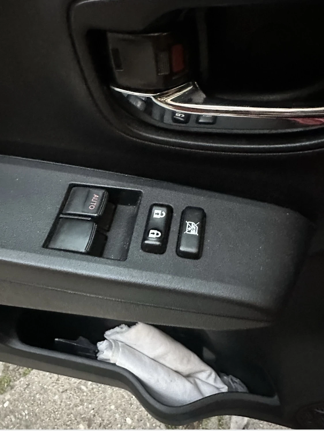Toyota Yaris, снимка 10 - Автомобили и джипове - 55925786
